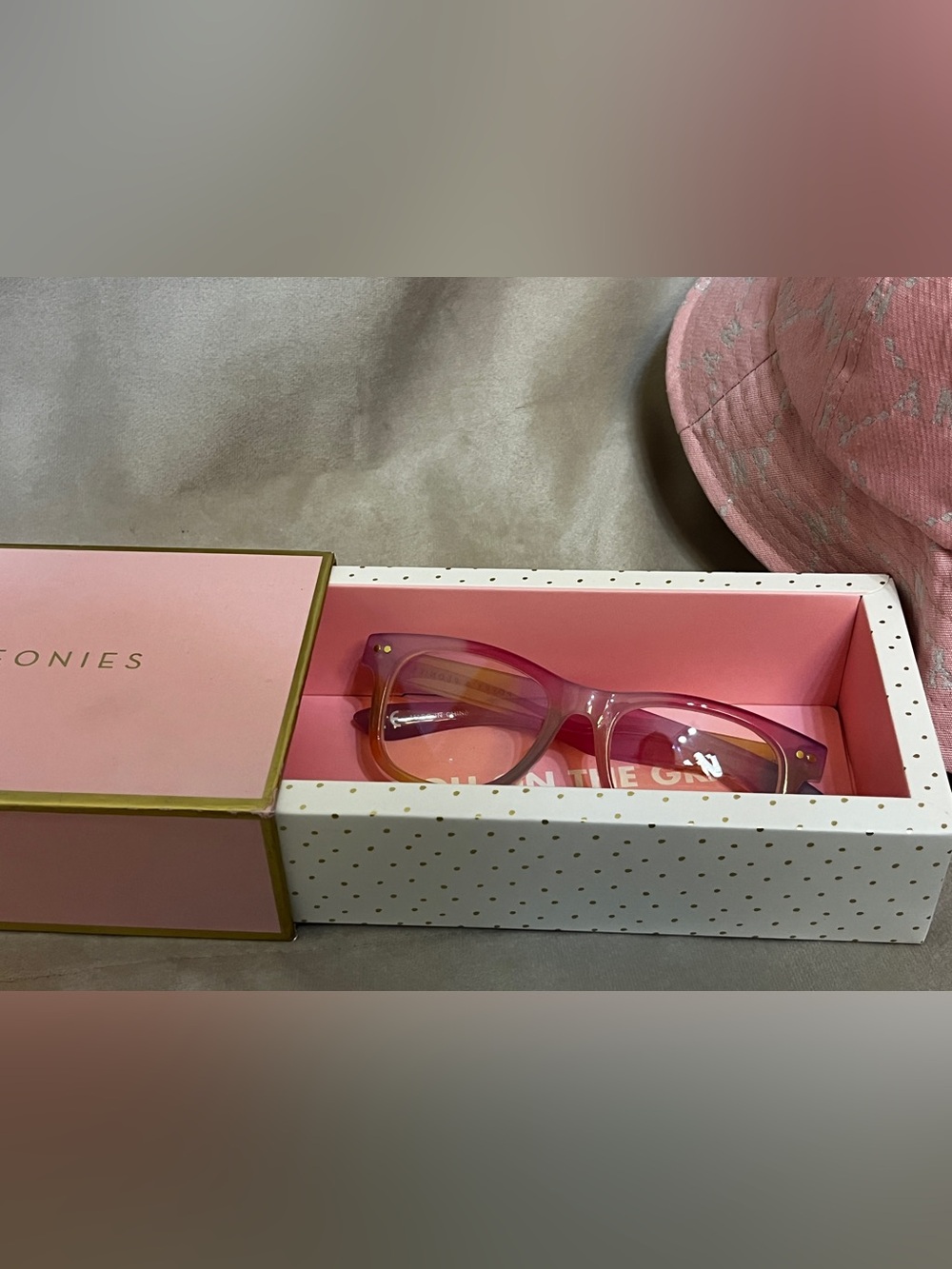 Poppy & Peonies glasses for girls - Picture 3 of 13